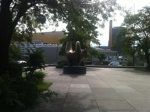 Great sculptures in the plaza around the Neue Nationalgalerie, like this Henry Moore, enjoy a good deal of solitude.