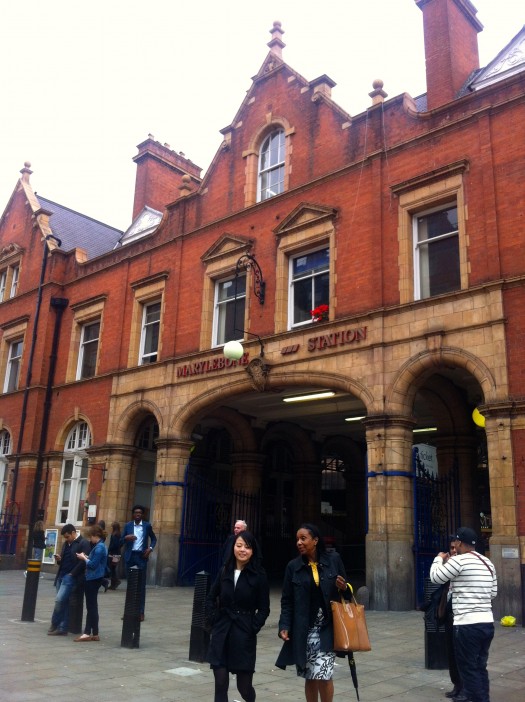 Marylebone Station in our Soho neighbourhood provides easy access to the subway and trains, with a bike share waiting outside.