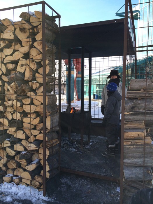 Warming hut, Woodpile, from 2011, designed by Noa Biran and Roy Talmon from Tel Aviv.