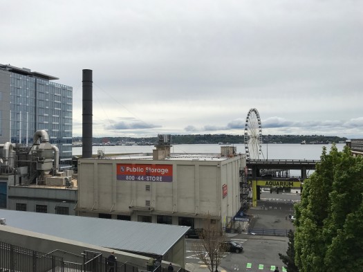 Why do we have two tendencies: privatize or industrialize our waterfronts? Let's stop both.