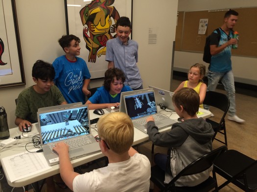 Five kids could craft at a time, and we each signed up for 20 minute times, if there was a line. All five computers were on the same world at once.